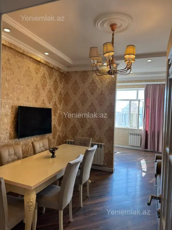 Satılır 3 otaqlı yeni tikili 105 m²