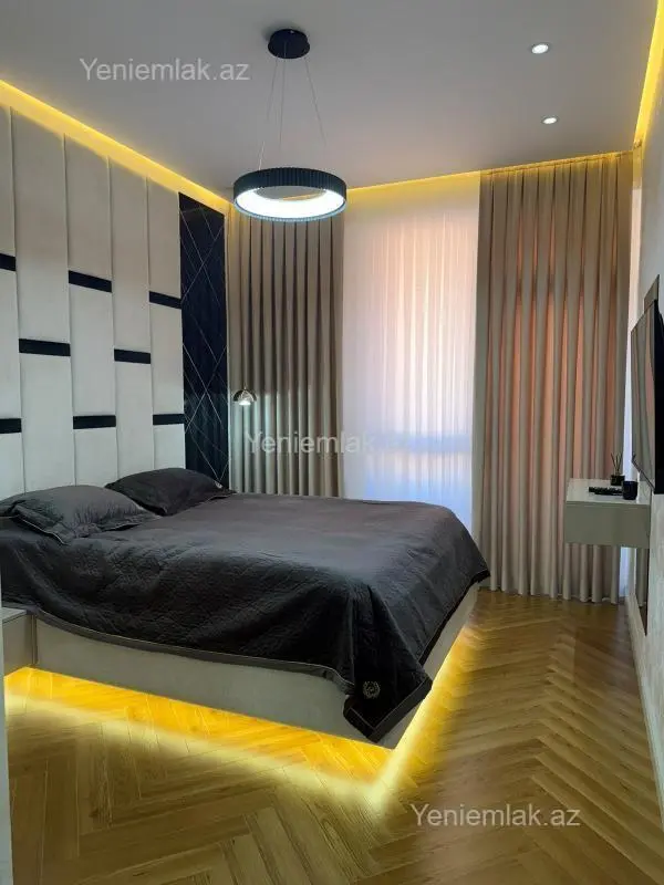 Satılır 2 otaqlı yeni tikili 60 m²