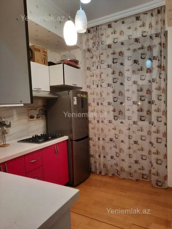 Satılır 3 otaqlı yeni tikili 63 m²