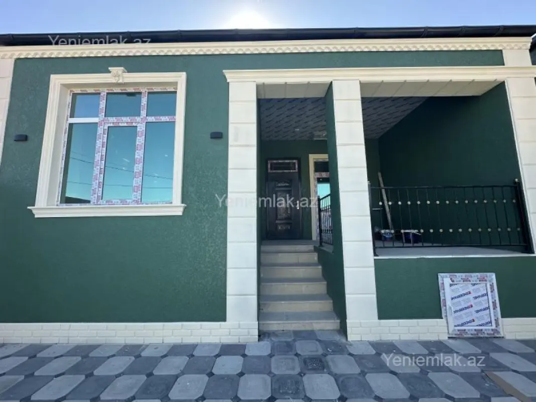 Satılır 3 otaqlı həyət evi 100 m²