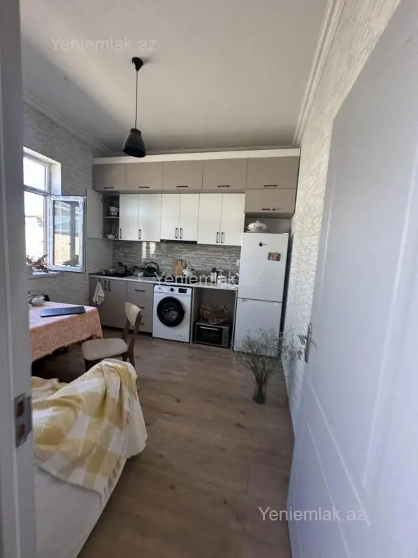 Satılır 2 otaqlı həyət evi 56 m²