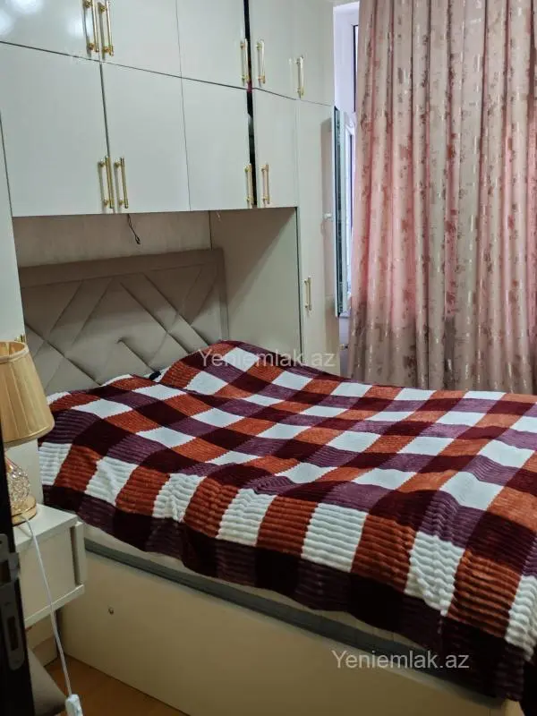 Satılır 2 otaqlı yeni tikili 43 m²