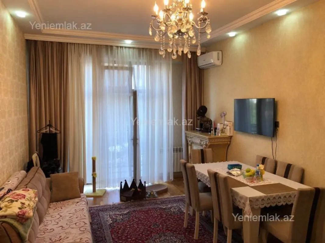 Satılır 3 otaqlı yeni tikili 80 m²