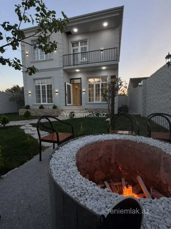 Satılır 4 otaqlı həyət evi 150 m²