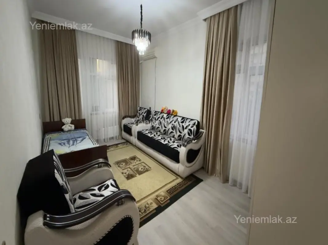 Satılır 1 otaqlı köhnə tikili 45 m²