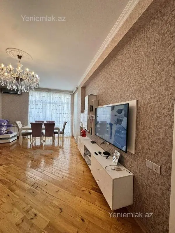 Satılır 2 otaqlı yeni tikili 86 m²