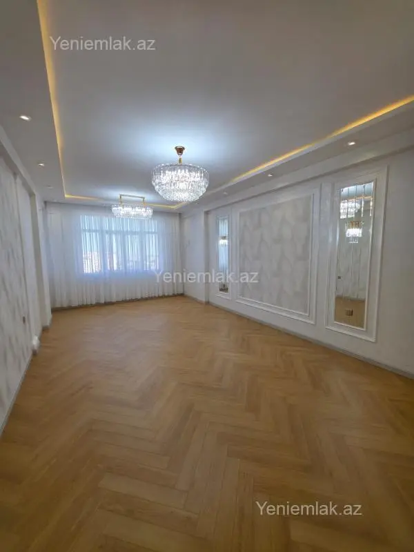 Satılır 3 otaqlı yeni tikili 125 m²