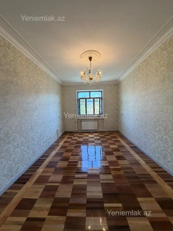 Satılır 3 otaqlı köhnə tikili 90 m²