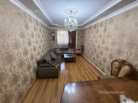 Satılır 4 otaqlı köhnə tikili 105 m² — Sumqayıt, 9-cu mikrorayon 4 otaq 105.00 m²
