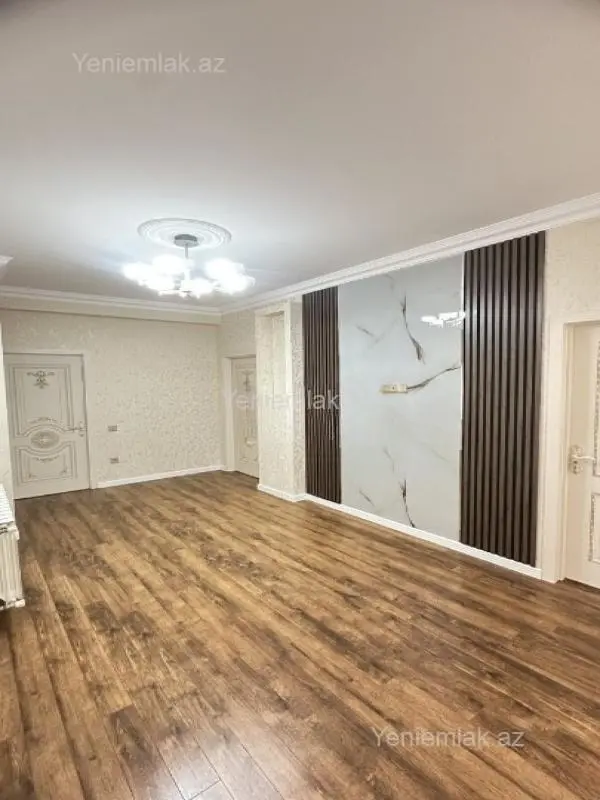 Satılır 3 otaqlı yeni tikili 100 m²