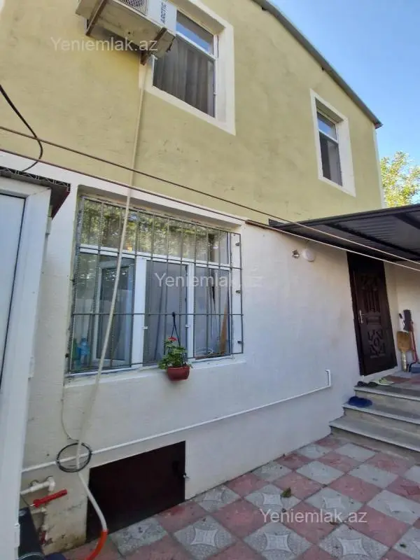 Satılır 2 otaqlı həyət evi 60 m²