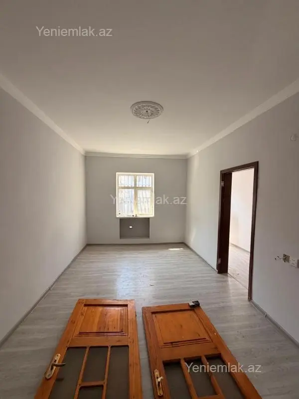 Satılır 2 otaqlı həyət evi 55 m²