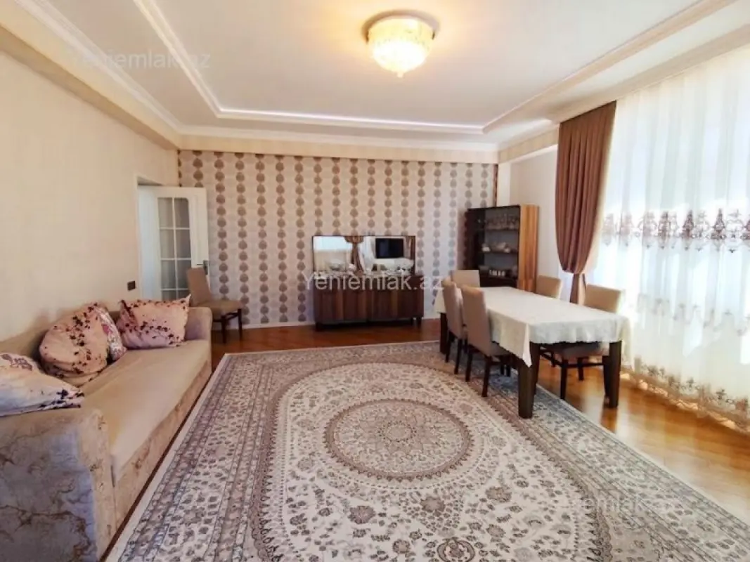 Satılır 3 otaqlı yeni tikili 110 m²
