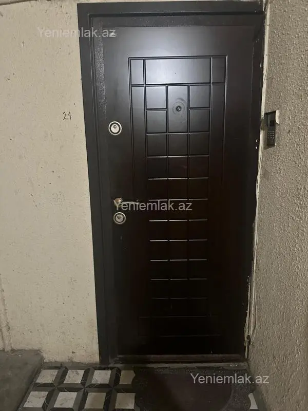 Satılır 3 otaqlı köhnə tikili 90 m²