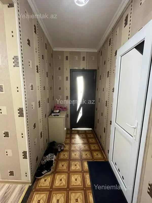 Satılır 2 otaqlı köhnə tikili 55 m²