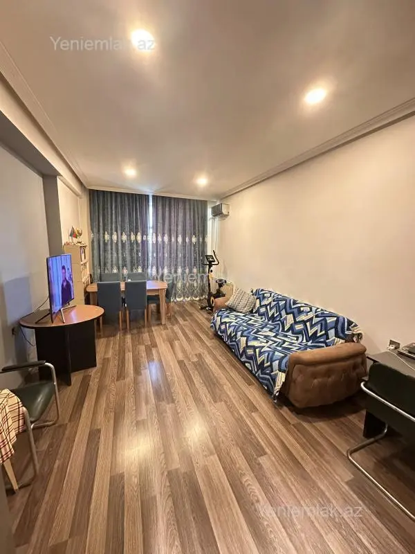 Satılır 1 otaqlı yeni tikili 79 m²