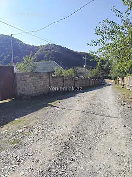 Satılır torpaq sahəsi — Qəbələ