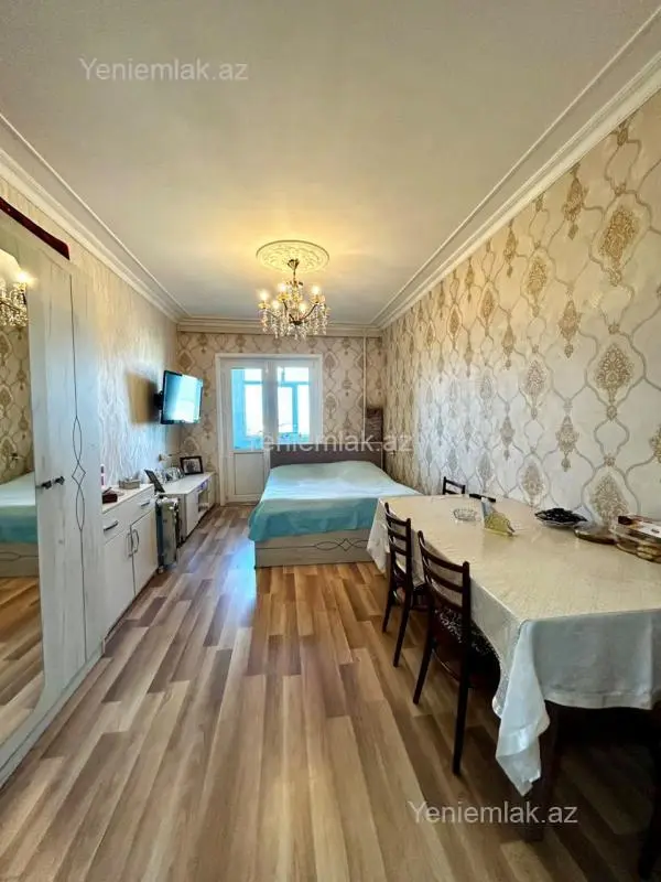 Satılır 2 otaqlı köhnə tikili 44 m²