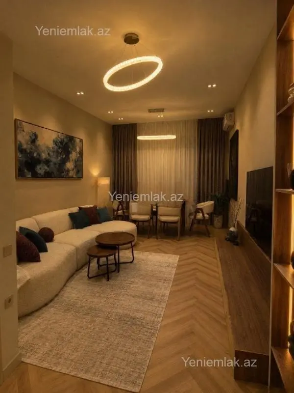 Kirayə verilir 2 otaqlı yeni tikili 100 m²