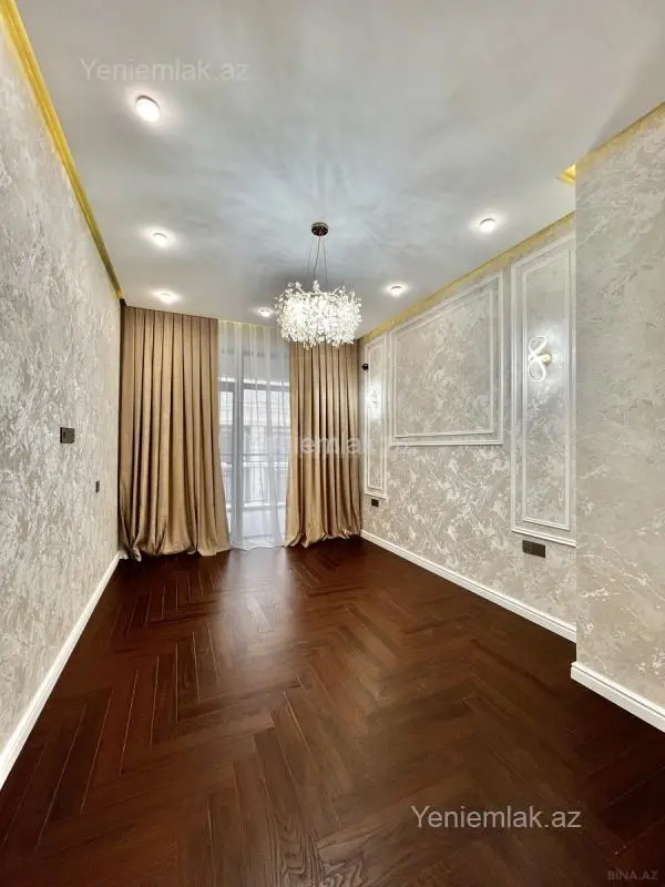 Satılır 2 otaqlı yeni tikili 70 m²