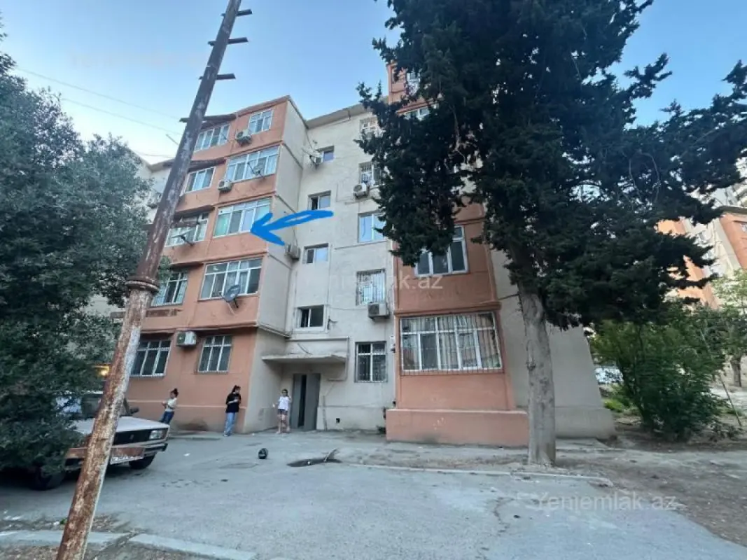 Satılır 3 otaqlı köhnə tikili 50 m²