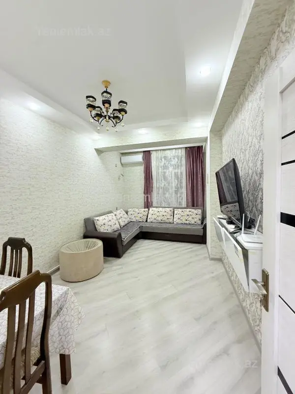 Satılır 2 otaqlı yeni tikili 50 m²