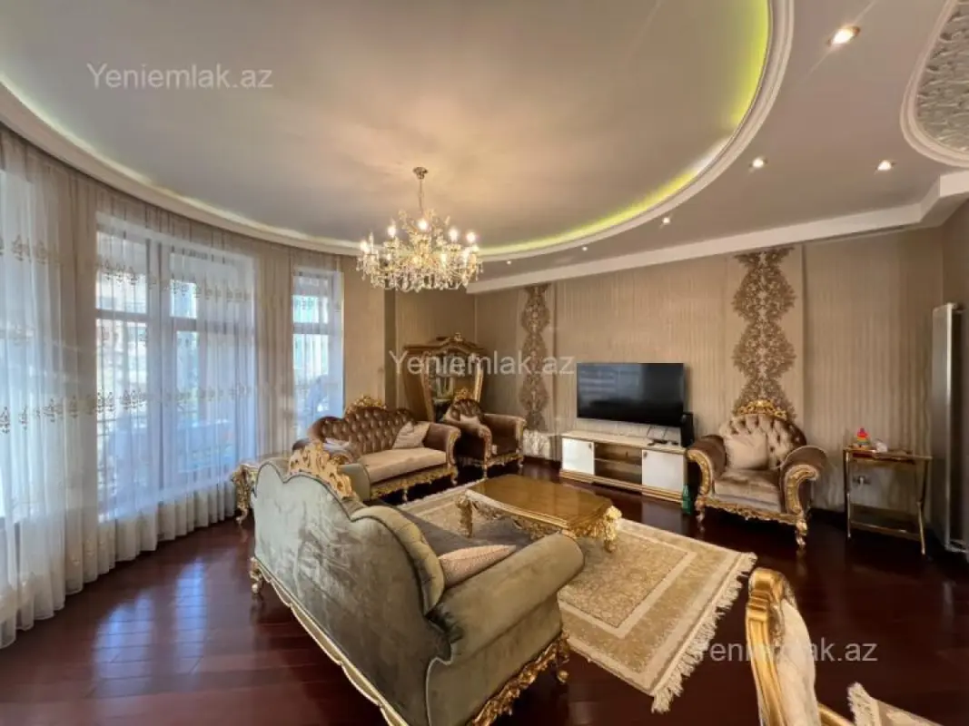 Satılır 3 otaqlı yeni tikili 218 m²