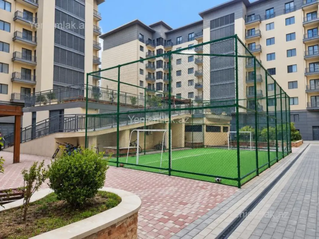 Satılır 3 otaqlı yeni tikili 137 m²