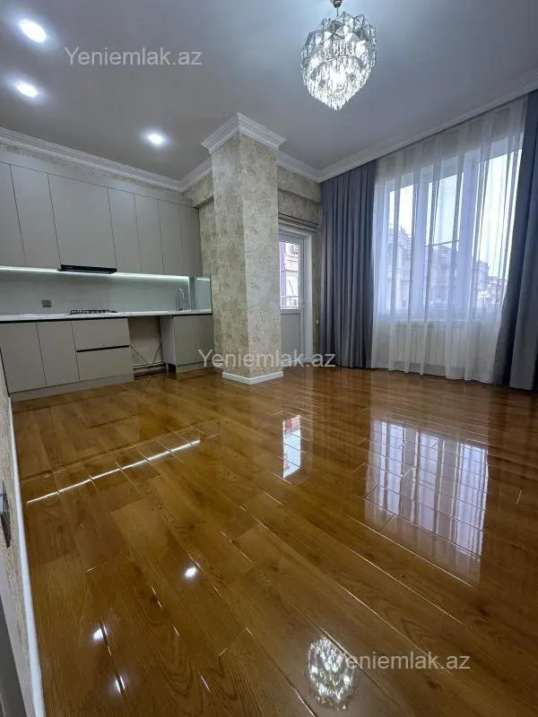 Satılır 3 otaqlı yeni tikili 87 m²