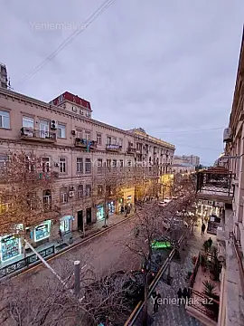 Satılır 3 otaqlı köhnə tikili 67 m² — Bakı, Nəsimi 3 otaq 67.00 m²