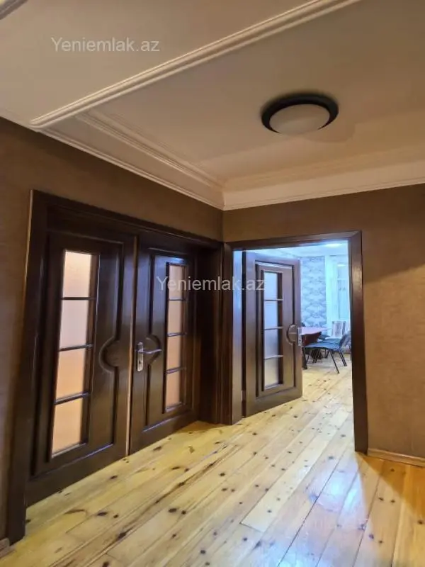 Satılır 3 otaqlı yeni tikili 90 m²