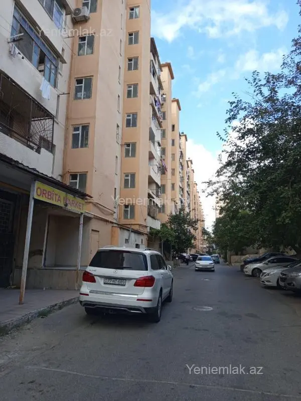 Satılır 2 otaqlı köhnə tikili 60 m²