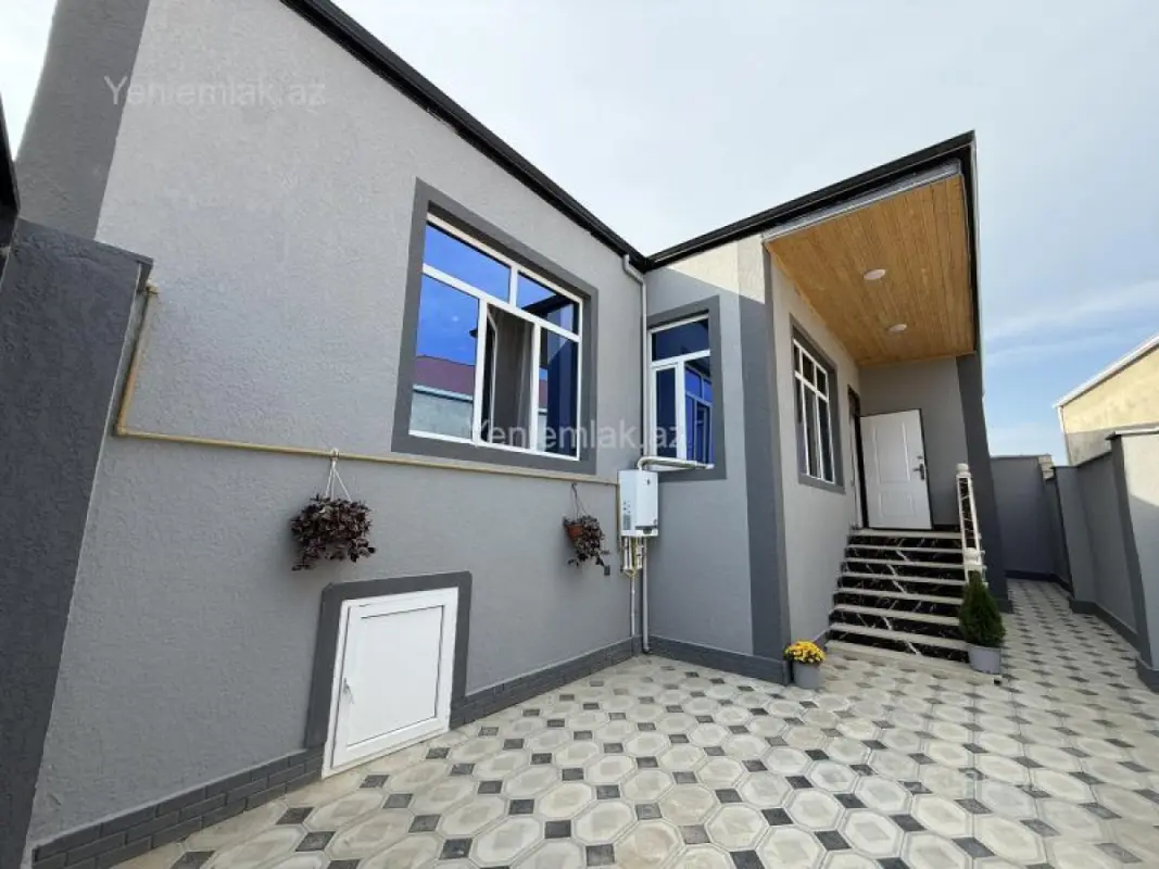 Satılır 3 otaqlı həyət evi 90 m²