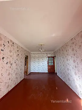 Satılır 2 otaqlı köhnə tikili 44 m² — Sumqayıt, 8-ci mikrorayon 2 otaq 44.00 m²