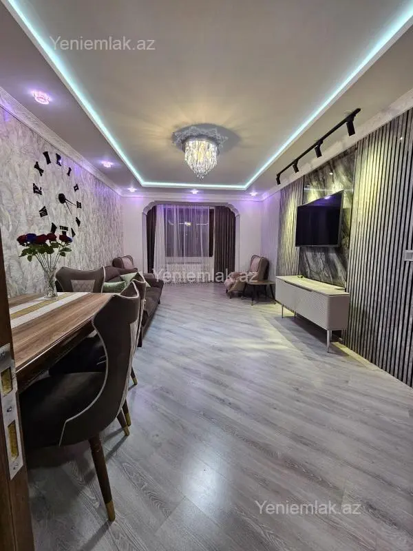 Satılır 3 otaqlı köhnə tikili 72 m²