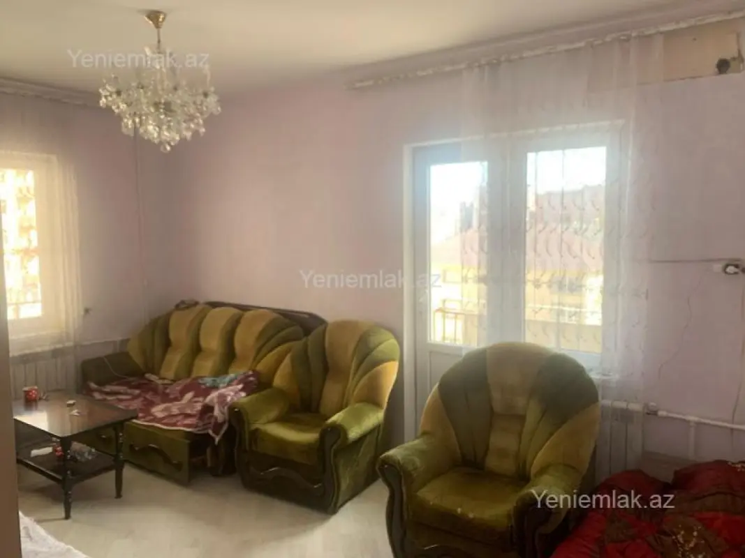Satılır 2 otaqlı köhnə tikili 65 m²