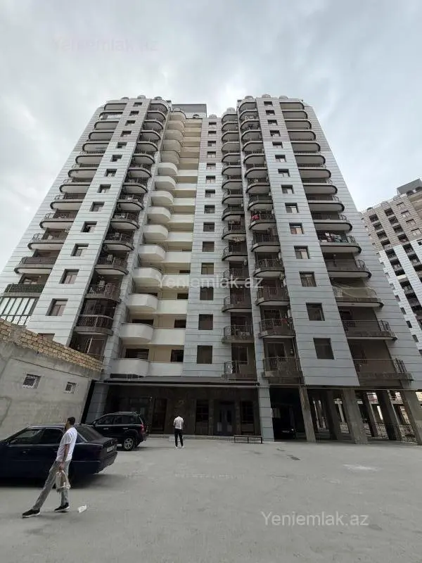 Satılır 3 otaqlı yeni tikili 115 m²