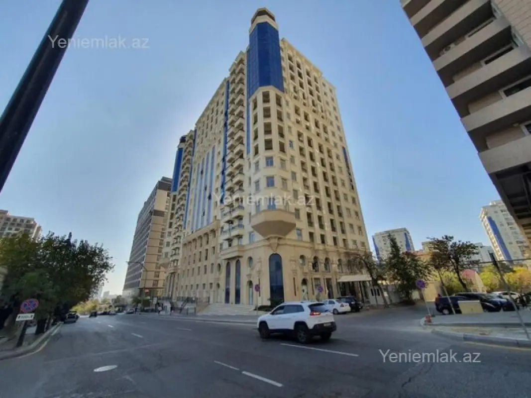 Satılır 4 otaqlı yeni tikili 206 m²