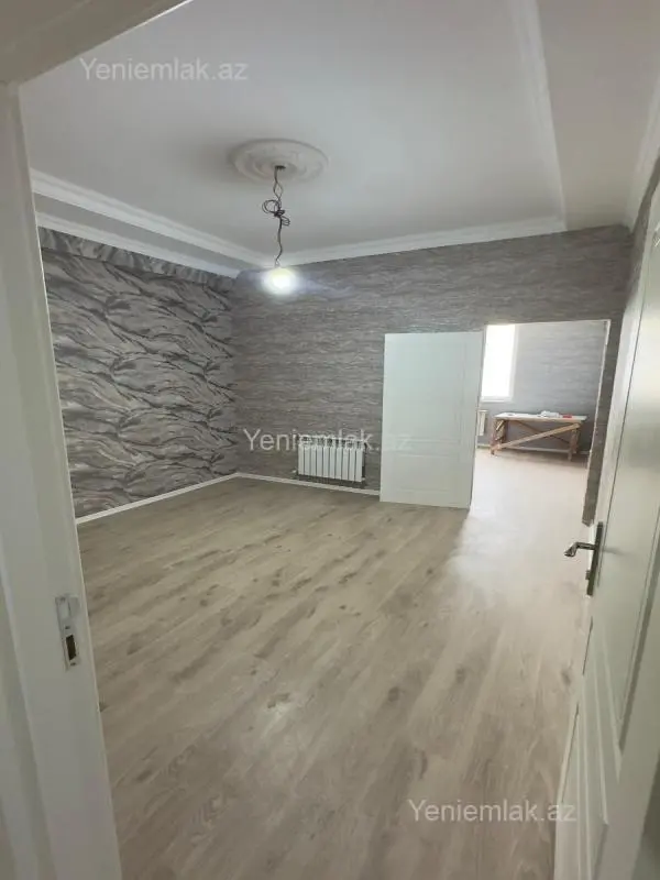 Satılır 3 otaqlı yeni tikili 70 m²