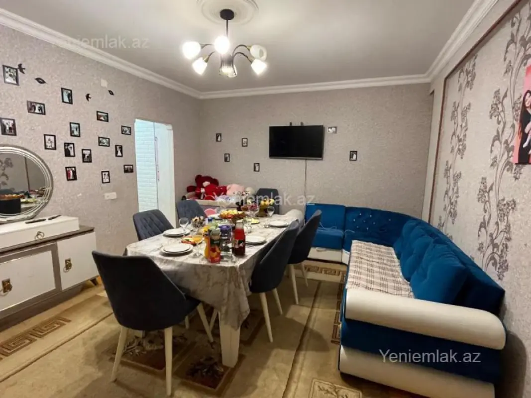 Satılır 2 otaqlı köhnə tikili 54 m²