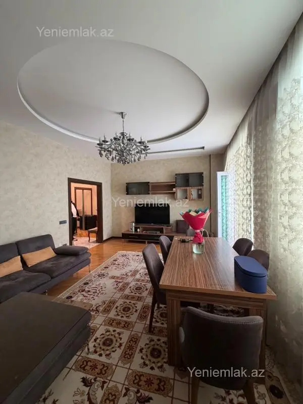 Satılır 3 otaqlı yeni tikili 117 m²