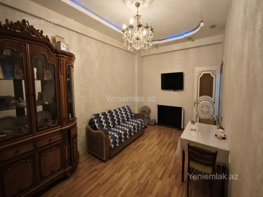 Satılır 2 otaqlı yeni tikili 85 m²