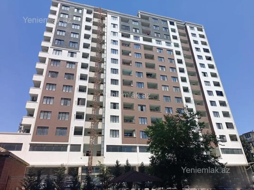 Satılır 3 otaqlı yeni tikili 84 m²