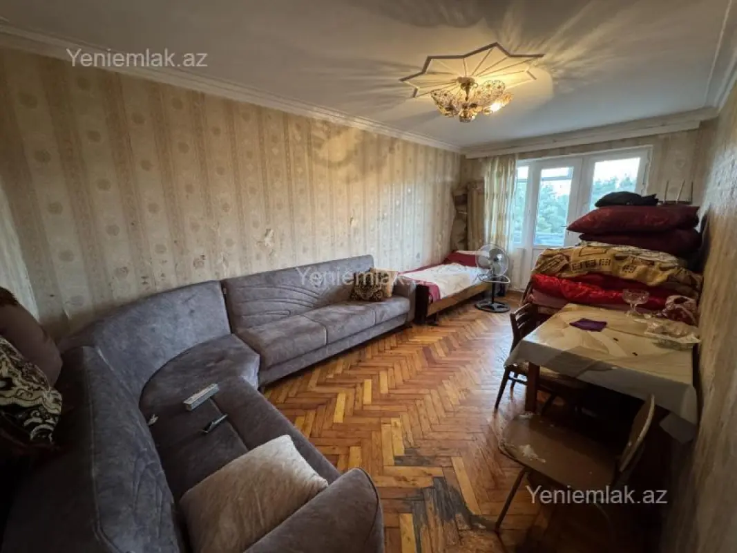 Satılır 1 otaqlı köhnə tikili 31 m²