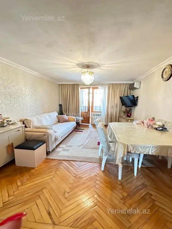 Satılır 3 otaqlı köhnə tikili 65 m²