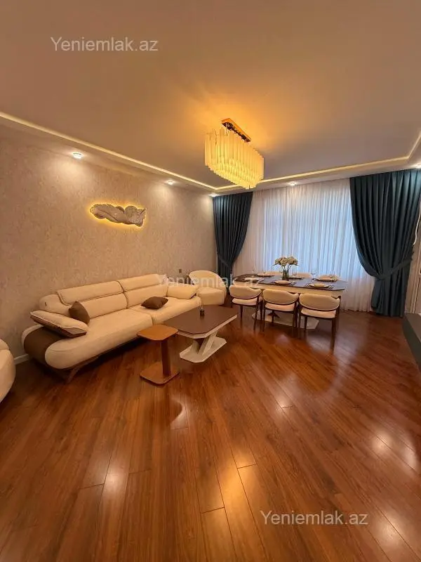 Satılır 2 otaqlı yeni tikili 80 m²