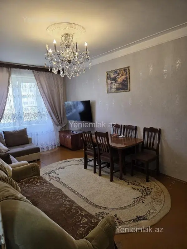 Satılır 3 otaqlı köhnə tikili 60 m²