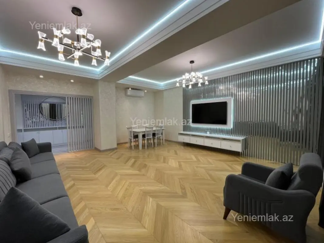 Satılır 3 otaqlı yeni tikili 178 m²