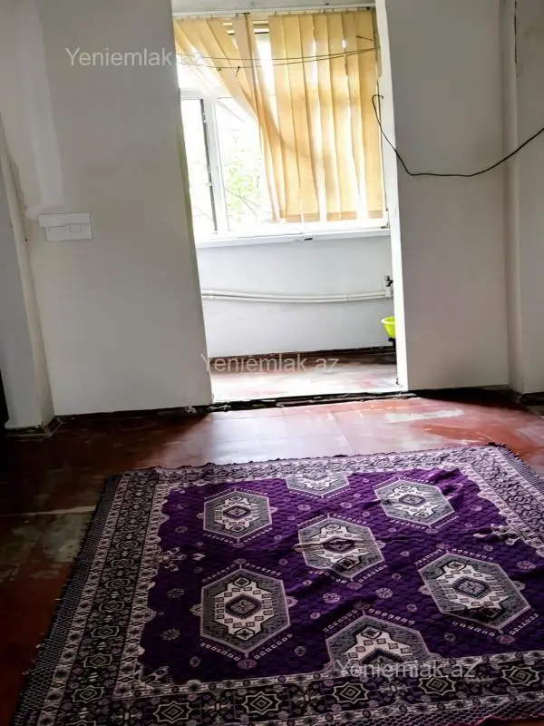 Satılır 1 otaqlı köhnə tikili 16 m²