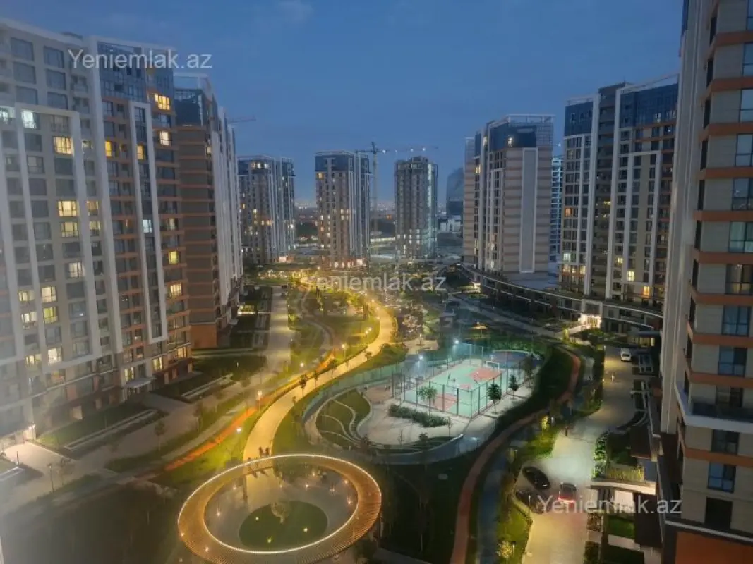 Satılır 4 otaqlı yeni tikili 128 m²